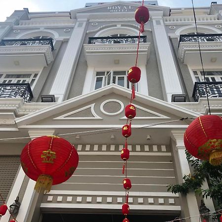 Royal Hotel Хошимин Экстерьер фото